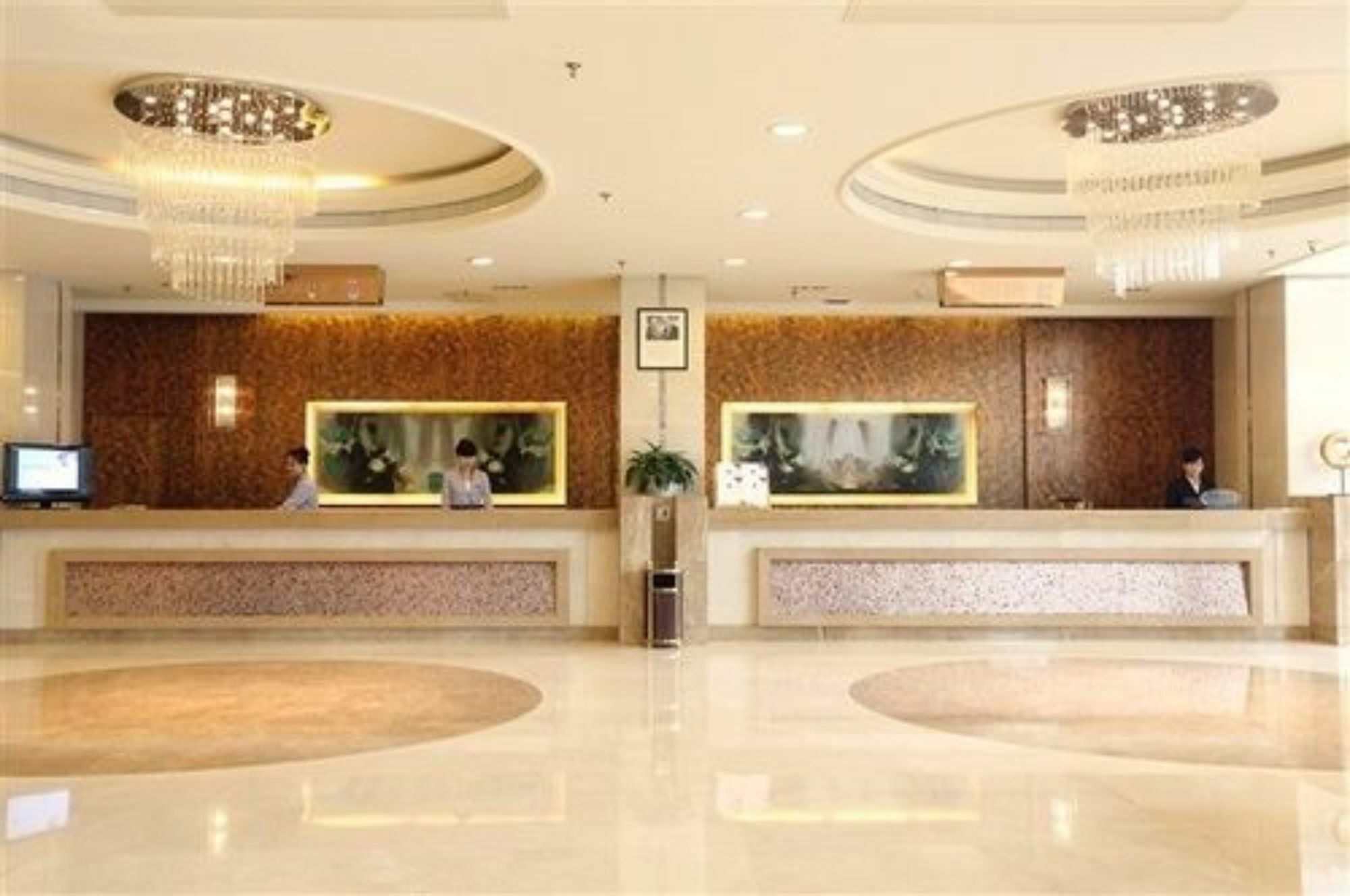 Qingdao Kuaitong International Hotel מראה חיצוני תמונה
