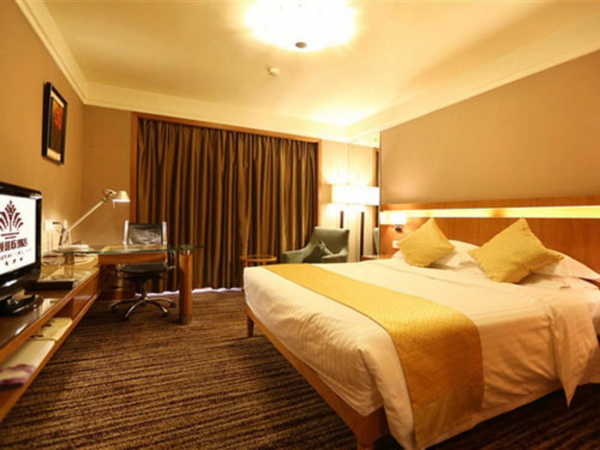 Qingdao Kuaitong International Hotel מראה חיצוני תמונה